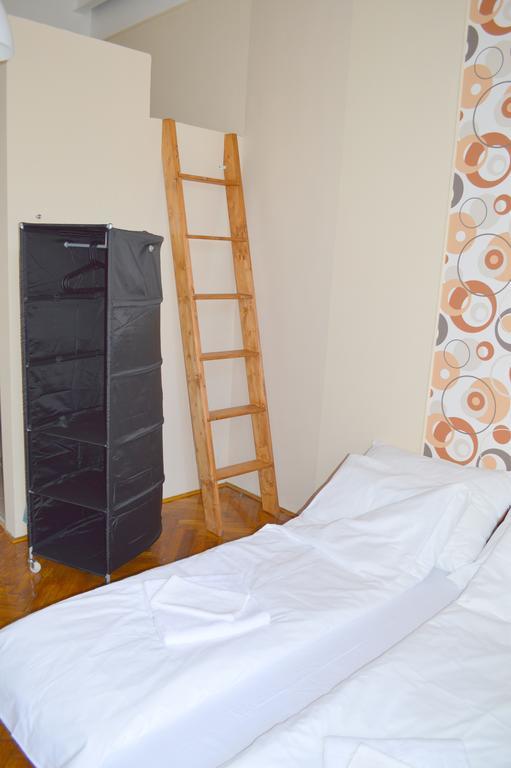 Synagogue Central Guest House Будапеща Екстериор снимка